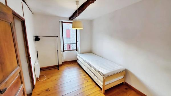 Charmante maison de village avec garage et terrasse