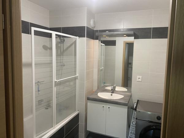 Maison
         3 pièces
        - 54 m² Exclusivité 160 000 € *