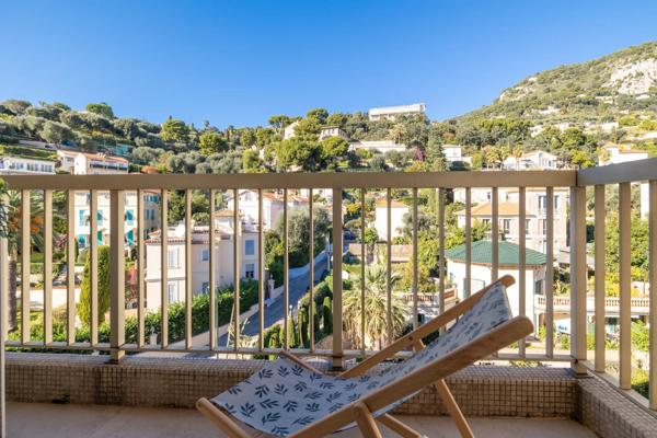 Appartement de 3 pièces au dernier étage avec terrasse et vue mer