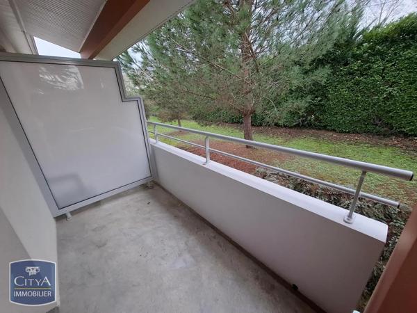 Appartement à louer 2 pièces 36.04m² Layrac (47390)