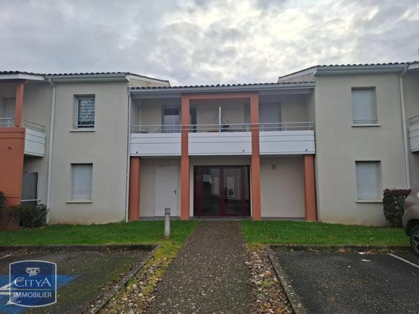 Appartement à louer 2 pièces 36.04m² Layrac (47390)
