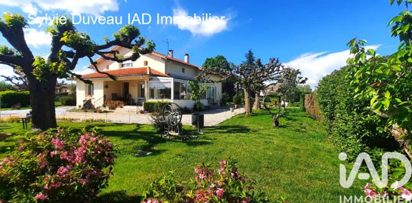 Maison à vendre 7 pièces 166 m² Labastide-Saint-Pierre