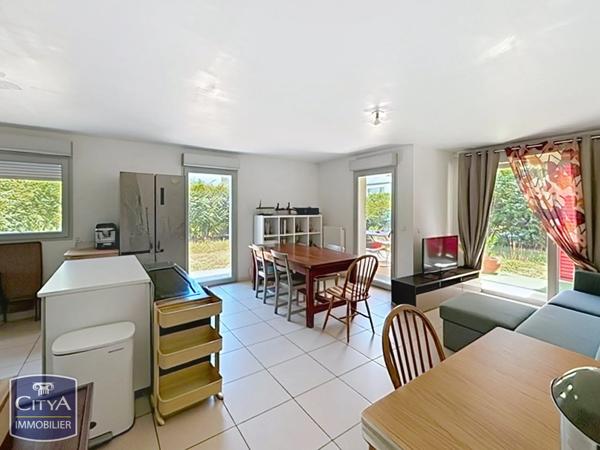 Appartement à vendre 4 pièces 89.6m² Ségny (01170)