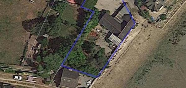 Maison de charme en pierres Quettehou ** Les pieds dans l'eau **