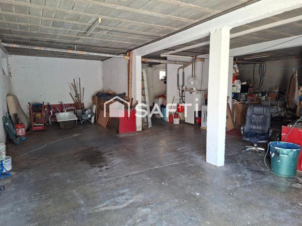 Maison familiale avec sous-sol total – 4 chambres