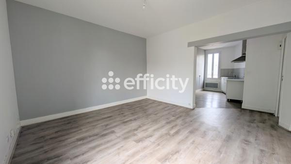 Appartement
         2 pièces
        - 47 m² 171 000 € *