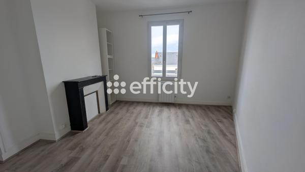 Appartement
         2 pièces
        - 47 m² 171 000 € *