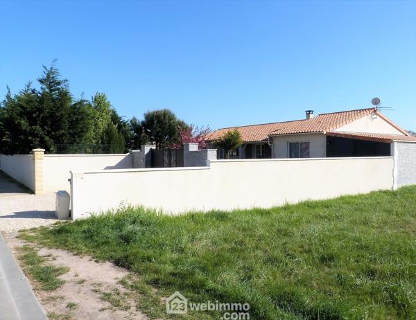 Maison 185 m² à Gençay 86160