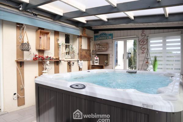 Maison 185 m² à Gençay 86160