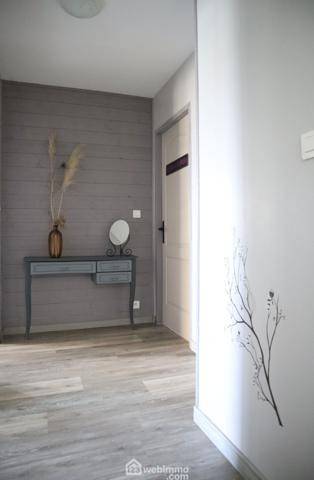 Maison 185 m² à Gençay 86160
