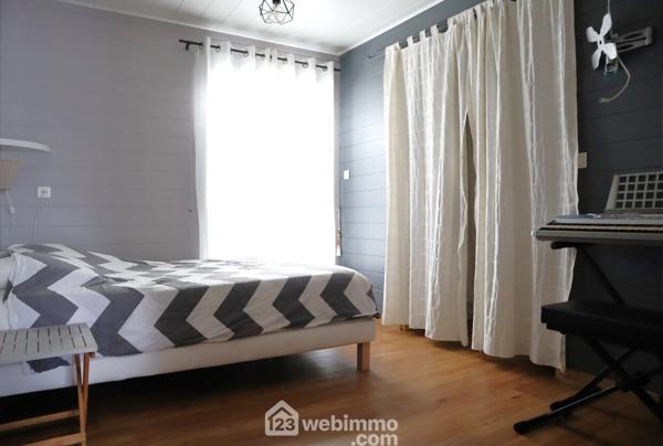 Maison 185 m² à Gençay 86160