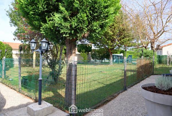 Maison 185 m² à Gençay 86160