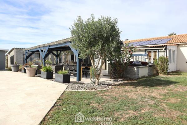 Maison 185 m² à Gençay 86160
