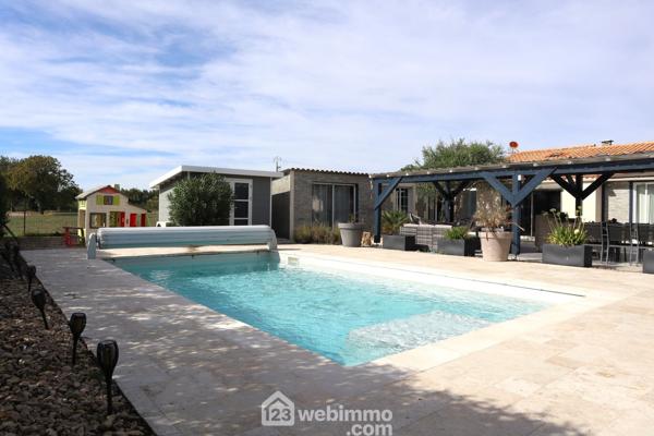 Maison 185 m² à Gençay 86160