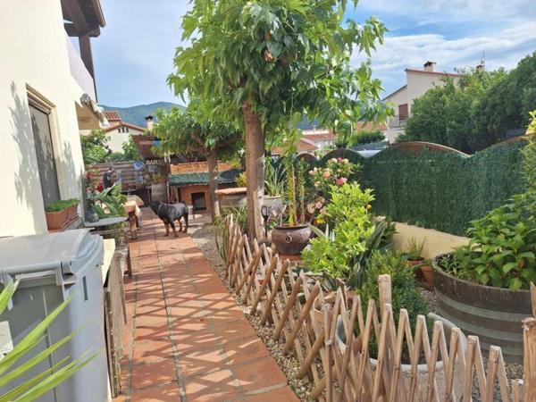 Spacieuse villa avec garage