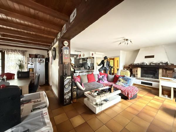 Spacieuse villa avec garage