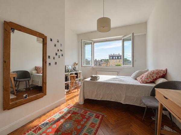 Appartement 4 pièces 92.83 m2
