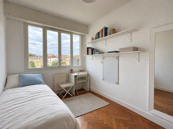 Appartement 4 pièces 92.83 m2
