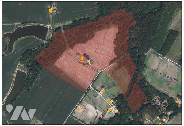 ANCIEN CORPS DE FERME SUR 20ha30ca72a