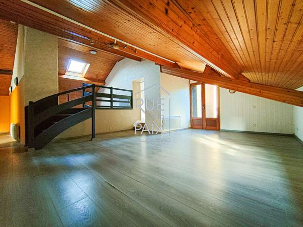 86130 DISSAY Immeuble Mixte Dissay- Local commercial et appartement