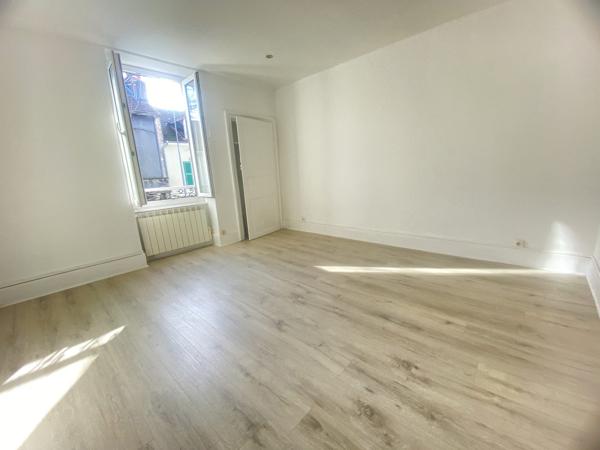 03200 VICHY – APPARTEMENT 3 PIÈCES