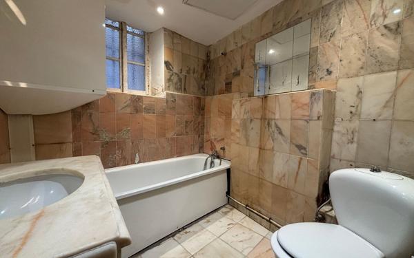 Appartement à vendre    2 pièces • 56,10 m2 Grasse
