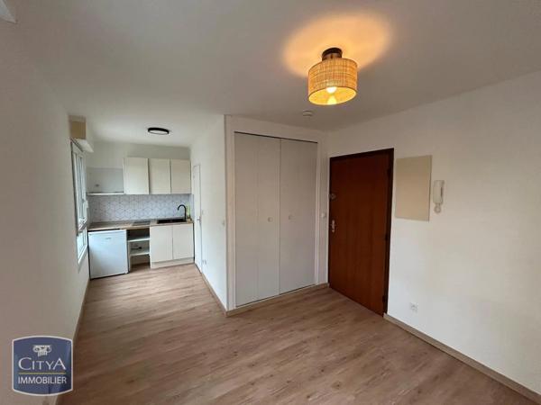 Appartement à louer 1 pièce 18.09m²