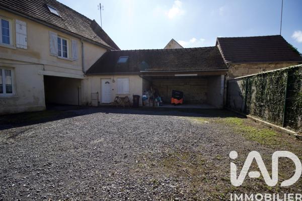 Immeuble à vendre 156 m² Neuilly-sous-Clermont