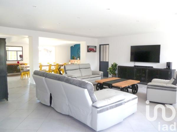 Maison à vendre 6 pièces 220 m² La Corne-en-Vexin