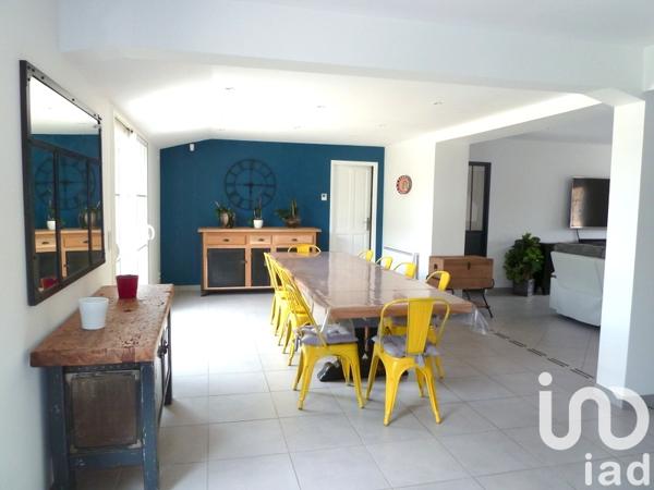 Maison à vendre 6 pièces 220 m² La Corne-en-Vexin