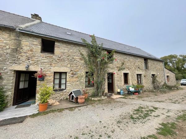 SARZEAU Maison 11 pièces 218 m²