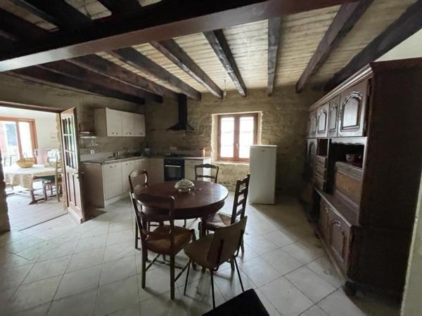 SARZEAU Maison 11 pièces 218 m²