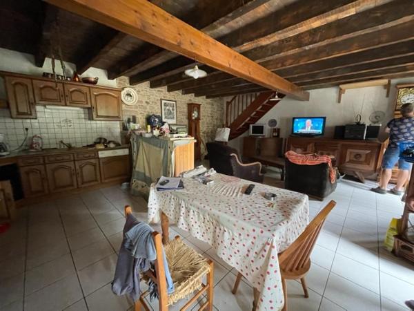 SARZEAU Maison 11 pièces 218 m²