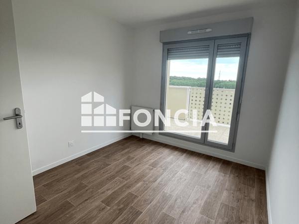 Location Appartement 4 pièces 86.4 m² - 2 ALLEE GALLICA Chartres 28000