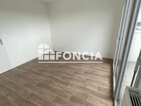 Location Appartement 4 pièces 86.4 m² - 2 ALLEE GALLICA Chartres 28000