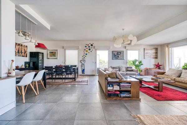 Appartement de standing avec terrasse d'exception – 3 chambres, 140 m² de terrasse