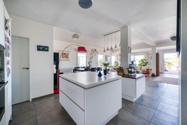 Appartement de standing avec terrasse d'exception – 3 chambres, 140 m² de terrasse