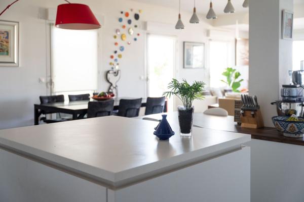 Appartement de standing avec terrasse d'exception – 3 chambres, 140 m² de terrasse