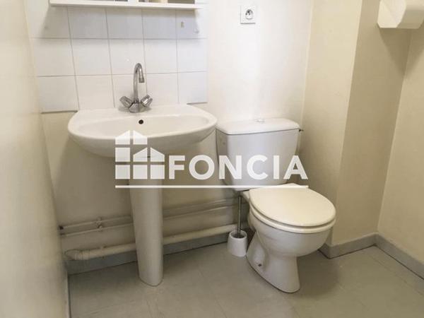 Location Appartement 2 pièces 31.09 m² - 76-78 RUE DE MONTBERNAGE Poitiers 86000