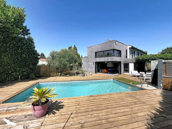 Maison à vendre 820 000 € Saint-Jean-de-Védas 10 p 240 m² DPE A