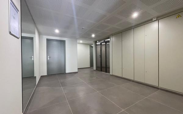 Appartement à louer    4 pièces • 84,30 m2 Agde