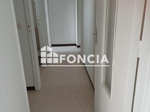 Location Appartement 3 pièces 64.96 m² - 64 AVENUE HENRI JAUBERT Digne-les-bains 04000