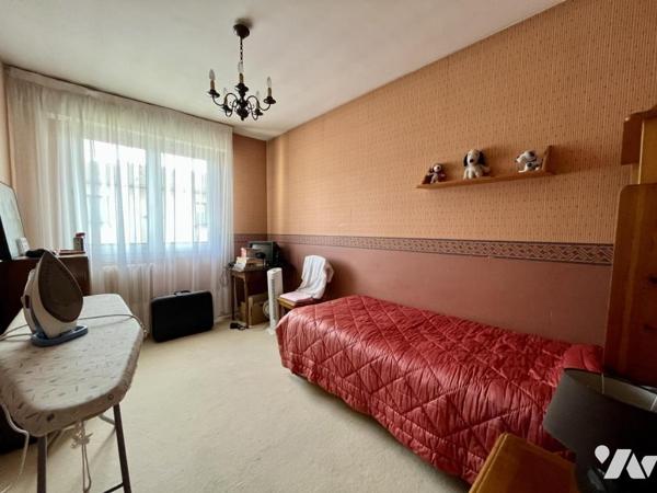REIMS/ Secteur Belges - Maison avec jardin et garage