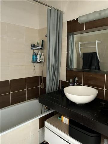 Appartement à vendre |  Fontenay-le-Fleury |  4 pièces | 65 m²