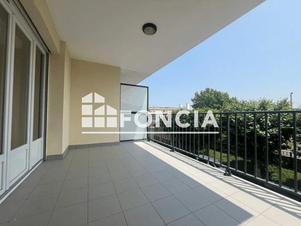 À vendre Appartement 4 pièces 100 m² - La Verpillière 38290