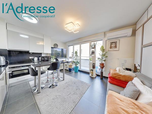 Appartement Noisy Le Grand 1 pièce(s) 28 m2