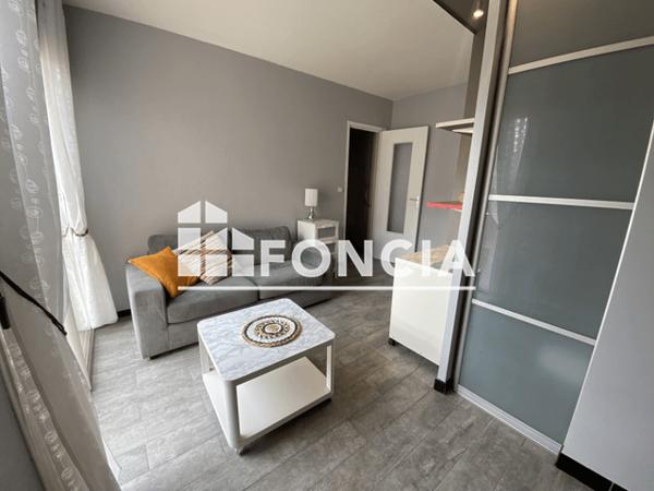 Location Studio meublé 29.17 m² - 6 TRAVERSE RENAUDEL Hyeres Les Palmiers 83400