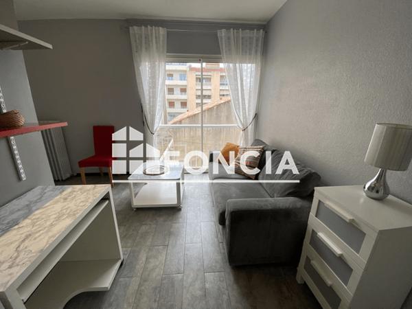 Location Studio meublé 29.17 m² - 6 TRAVERSE RENAUDEL Hyeres Les Palmiers 83400