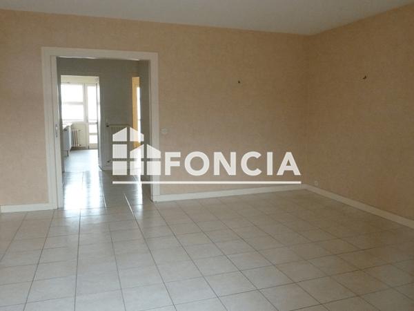 Location Appartement 2 pièces 57.6 m² - 10 RUE DU TEMPLE Aix Les Bains 73100