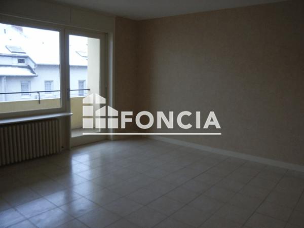 Location Appartement 2 pièces 57.6 m² - 10 RUE DU TEMPLE Aix Les Bains 73100